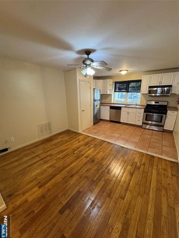 349 Gorge Road, Cliffside Park, NJ 07010