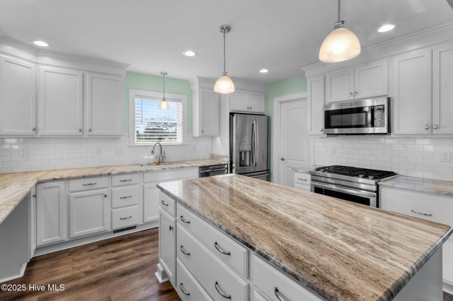 1055 Waterlily Road, Coinjock, NC 27923