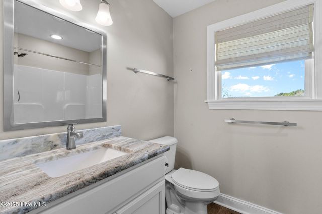 1055 Waterlily Road, Coinjock, NC 27923