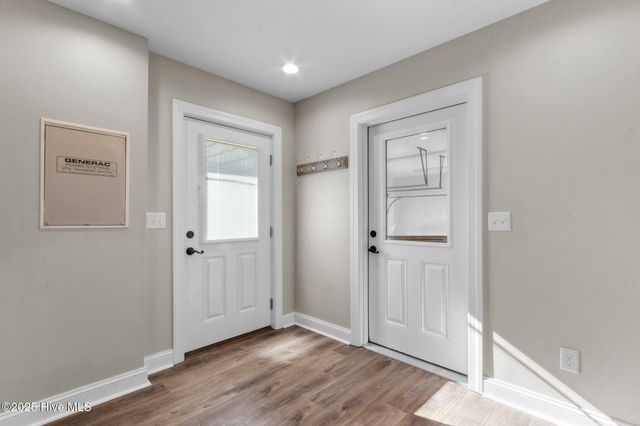 1055 Waterlily Road, Coinjock, NC 27923