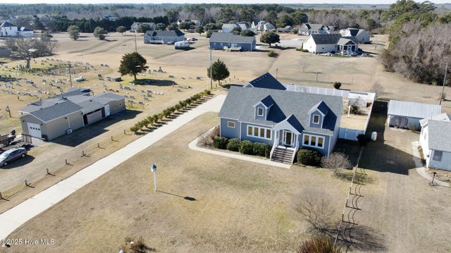 1055 Waterlily Road, Coinjock, NC 27923