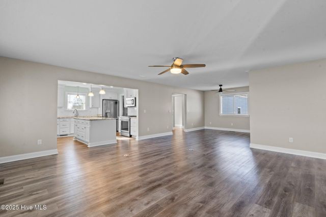 1055 Waterlily Road, Coinjock, NC 27923