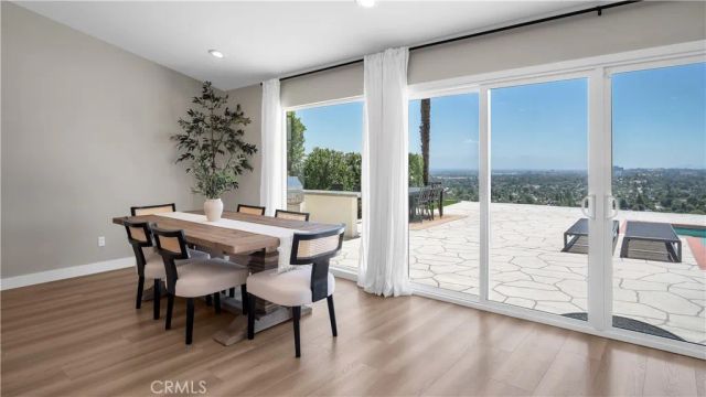 6030 Maury Avenue, Woodland Hills, CA 91367