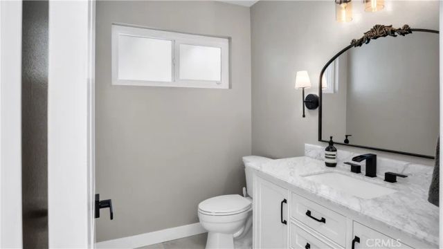 6030 Maury Avenue, Woodland Hills, CA 91367