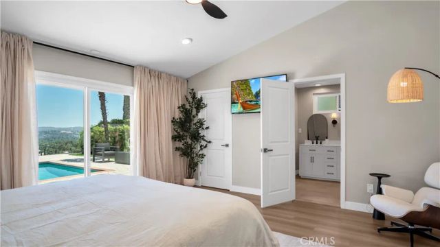 6030 Maury Avenue, Woodland Hills, CA 91367