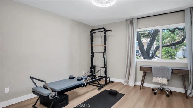 6030 Maury Avenue, Woodland Hills, CA 91367