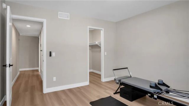 6030 Maury Avenue, Woodland Hills, CA 91367