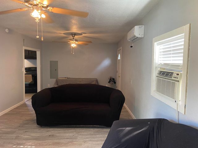 362 W Quapah Avenue, Langley, OK 74350