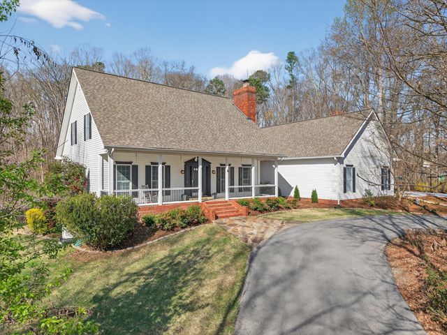 1400 Dogwood Valley Road, Tunnel Hill, GA 30755