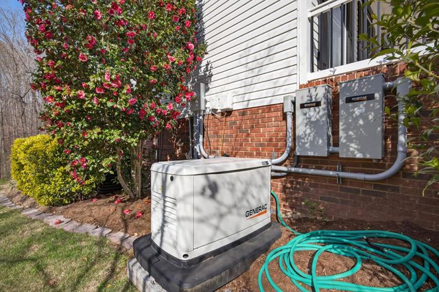 1400 Dogwood Valley Road, Tunnel Hill, GA 30755