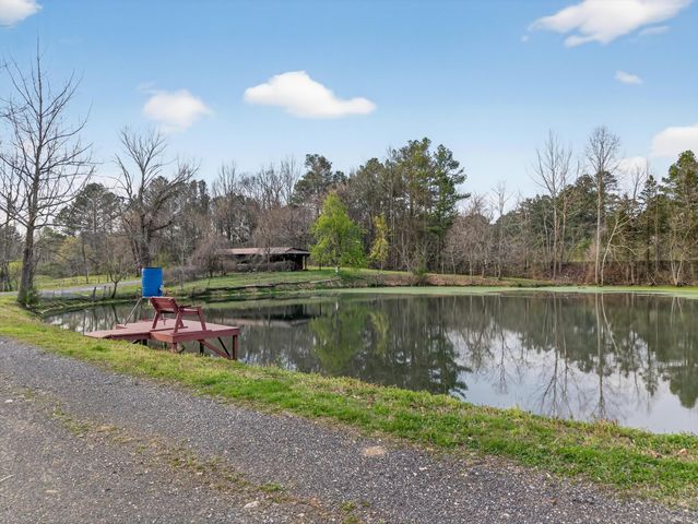 1400 Dogwood Valley Road, Tunnel Hill, GA 30755