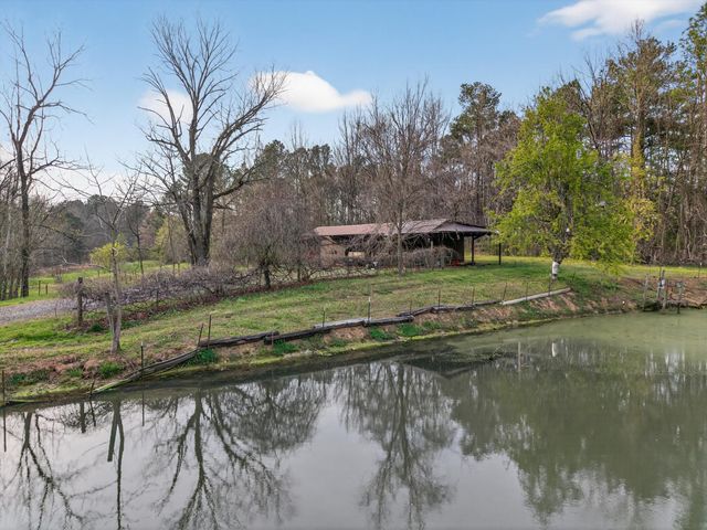 1400 Dogwood Valley Road, Tunnel Hill, GA 30755
