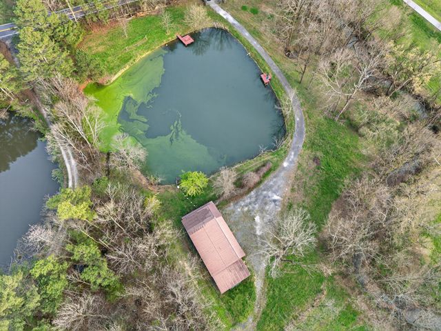 1400 Dogwood Valley Road, Tunnel Hill, GA 30755