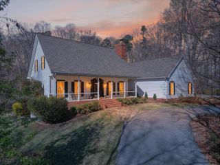 1400 Dogwood Valley Road, Tunnel Hill, GA 30755