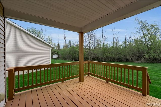 53 Alexander Parkway, Pendleton, NY 14120