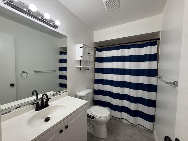 6101 Woodlake Blvd 6101, Greenacres, FL 33463