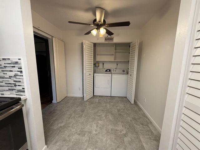 6101 Woodlake Blvd 6101, Greenacres, FL 33463