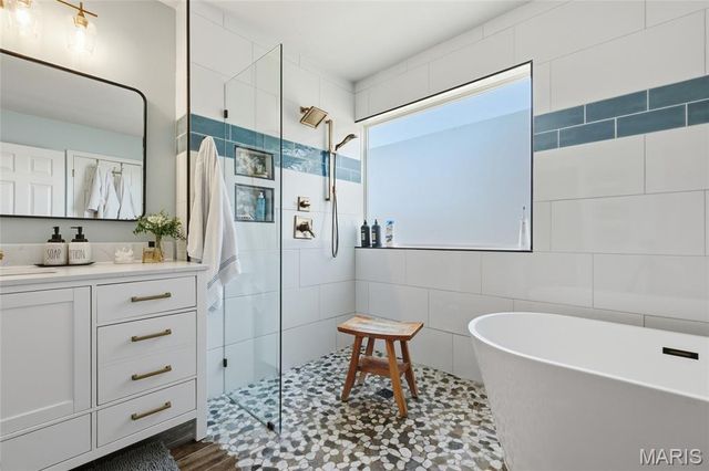 361 Magoffin Trails Court, Oakville, MO 63129