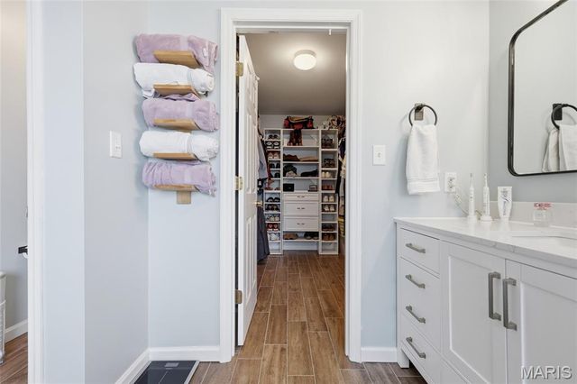 361 Magoffin Trails Court, Oakville, MO 63129