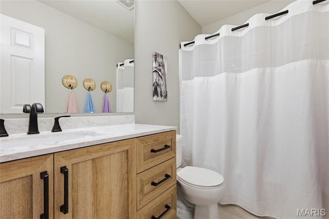 361 Magoffin Trails Court, Oakville, MO 63129