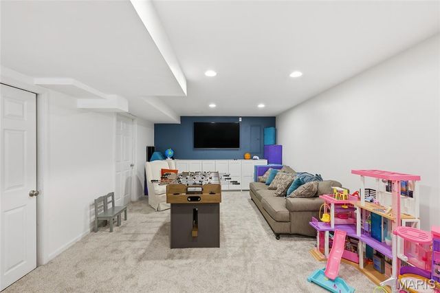 361 Magoffin Trails Court, Oakville, MO 63129