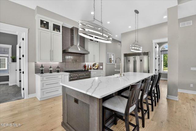 30316 Jacqueline Place, Perrysburg, OH 43551