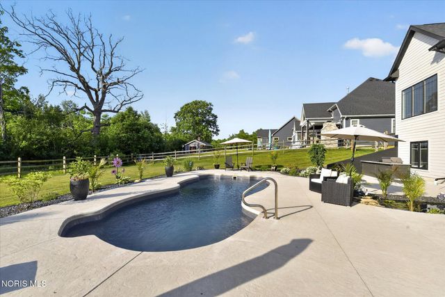 30316 Jacqueline Place, Perrysburg, OH 43551