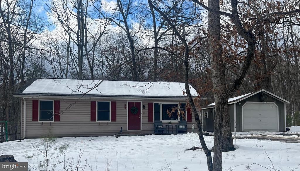 Image 1 of property listing at 193 HICKORY HOLLOW RD, Berkeley Springs, WV 25411