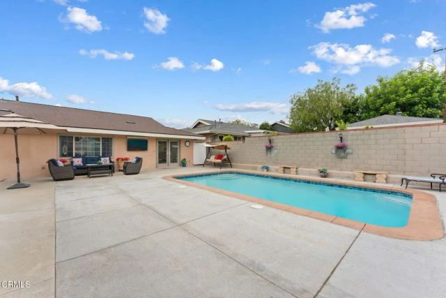 2415 Casa Grande Street, Pasadena, CA 91104