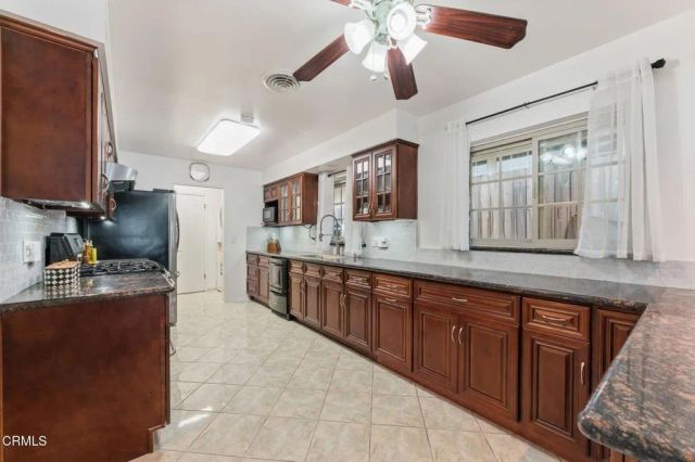2415 Casa Grande Street, Pasadena, CA 91104