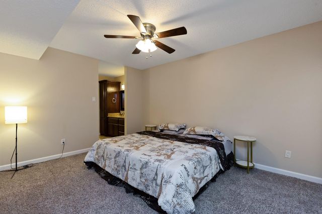 2611 Grants Lake Boulevard 222, Sugar Land, TX 77479