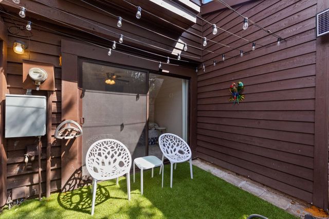 2611 Grants Lake Boulevard 222, Sugar Land, TX 77479