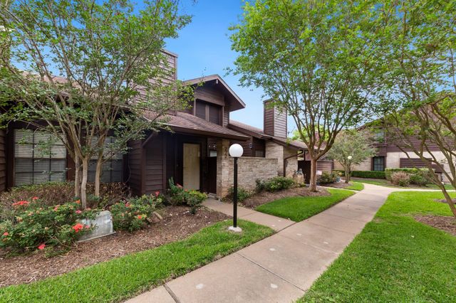 2611 Grants Lake Boulevard 222, Sugar Land, TX 77479