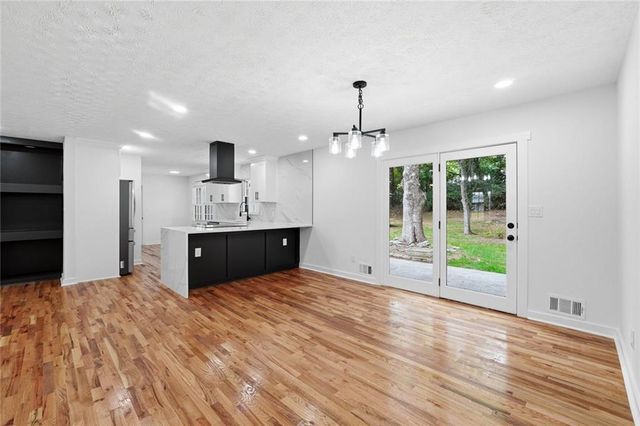 2738 Odum Street, Snellville, GA 30078