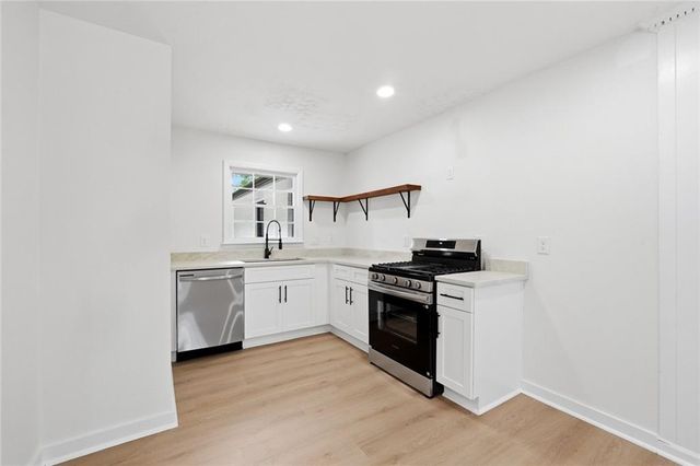 2738 Odum Street, Snellville, GA 30078
