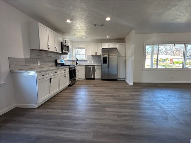 5417 Santa Barbara Avenue, Fort Worth, TX 76114
