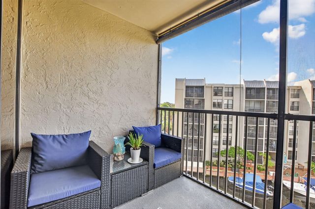 20 Royal Palm Way 503, Boca Raton, FL 33432