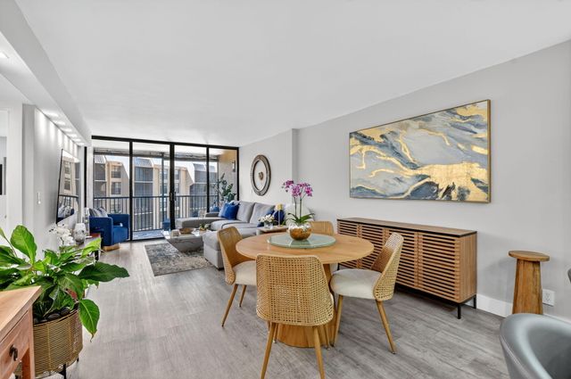 20 Royal Palm Way 503, Boca Raton, FL 33432