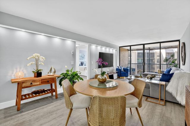 20 Royal Palm Way 503, Boca Raton, FL 33432