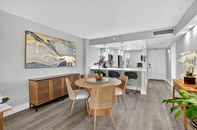 20 Royal Palm Way 503, Boca Raton, FL 33432