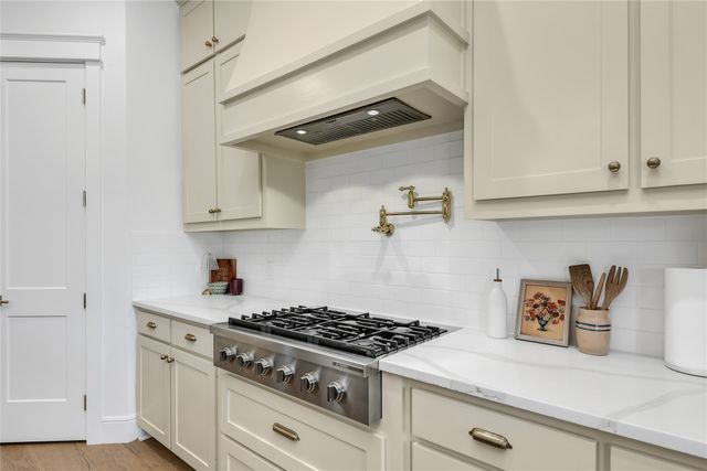 360 Sandpiper Drive, Weatherford, TX 76088