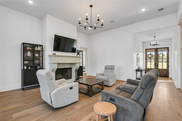 360 Sandpiper Drive, Weatherford, TX 76088