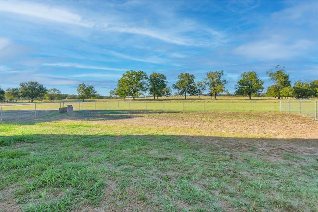 360 Sandpiper Drive, Weatherford, TX 76088