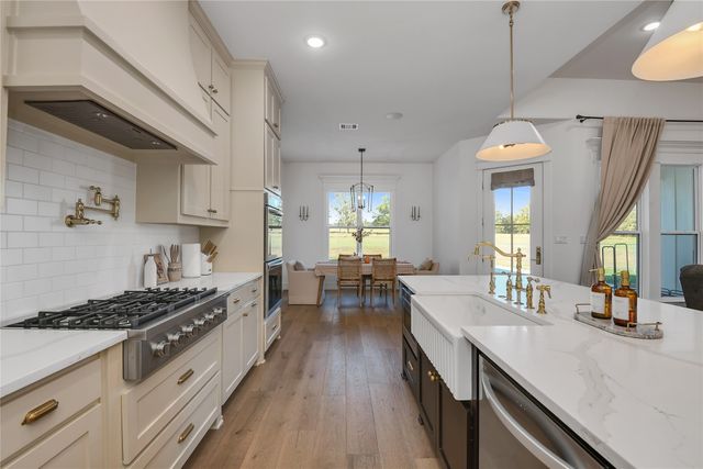 360 Sandpiper Drive, Weatherford, TX 76088