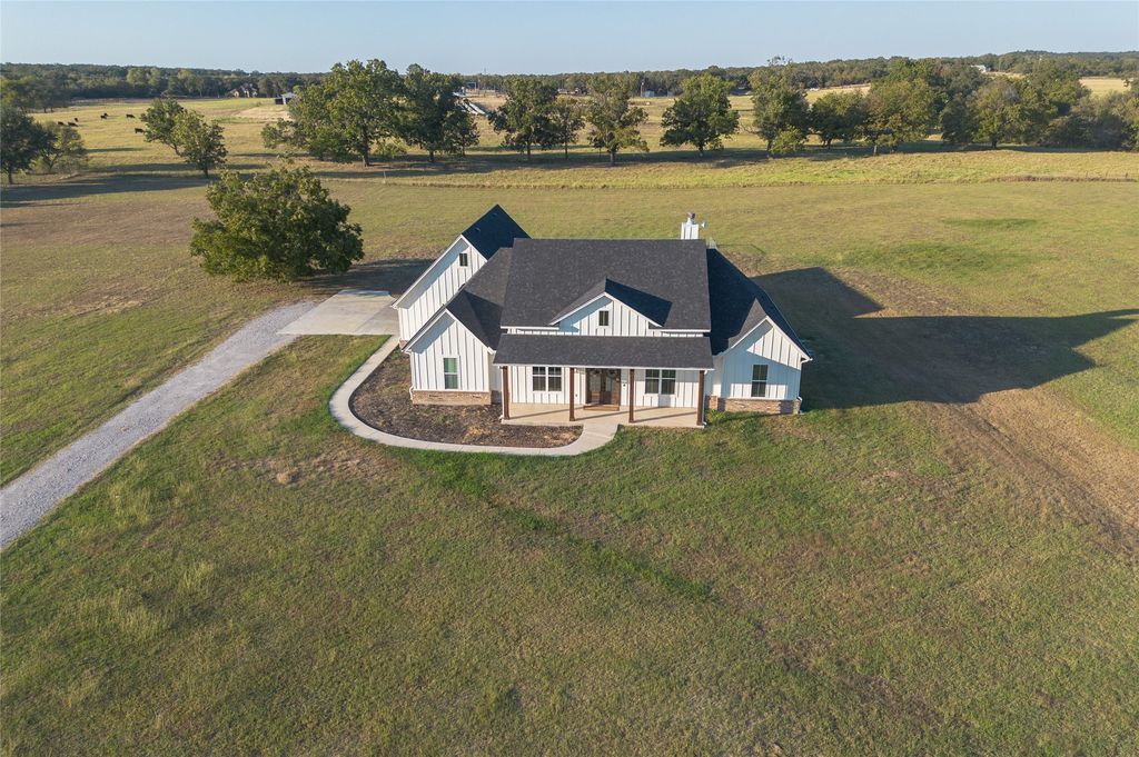 360 Sandpiper Drive, Weatherford, TX 76088