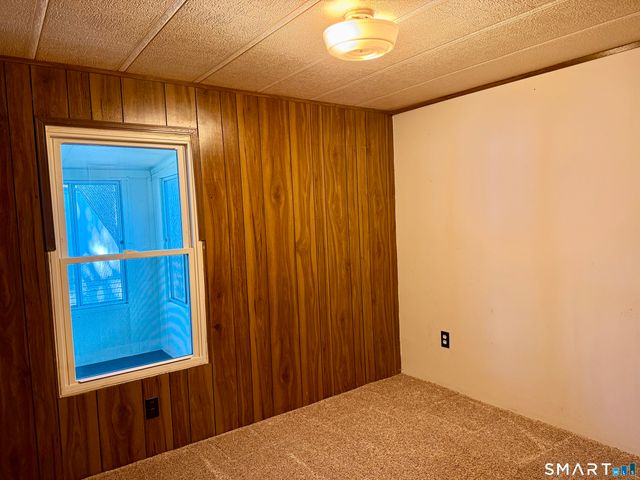 28 Cheyenne Road, East Hartford, CT 06118