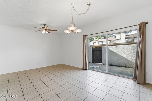 4114 E UNION HILLS Drive 1004, Phoenix, AZ 85050