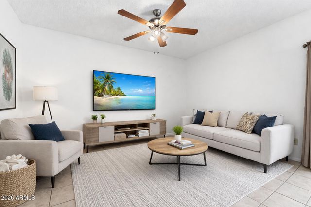 4114 E UNION HILLS Drive 1004, Phoenix, AZ 85050