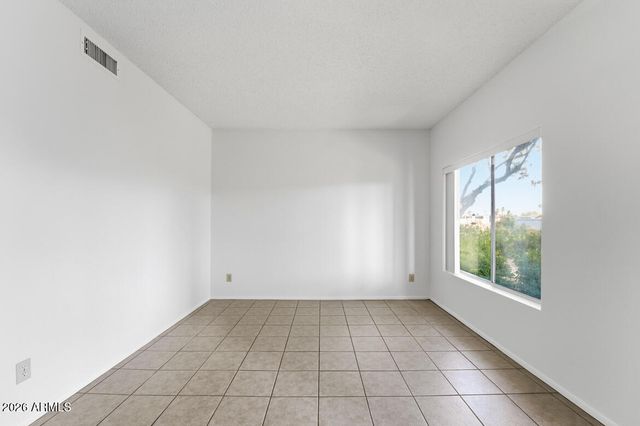 4114 E UNION HILLS Drive 1004, Phoenix, AZ 85050