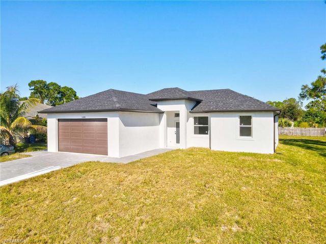 1109 Cumming ST E, Lehigh Acres, FL 33974